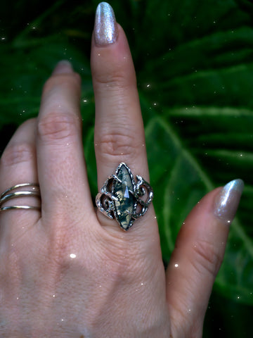 Moss Agate Labyrinth Ring 6.5